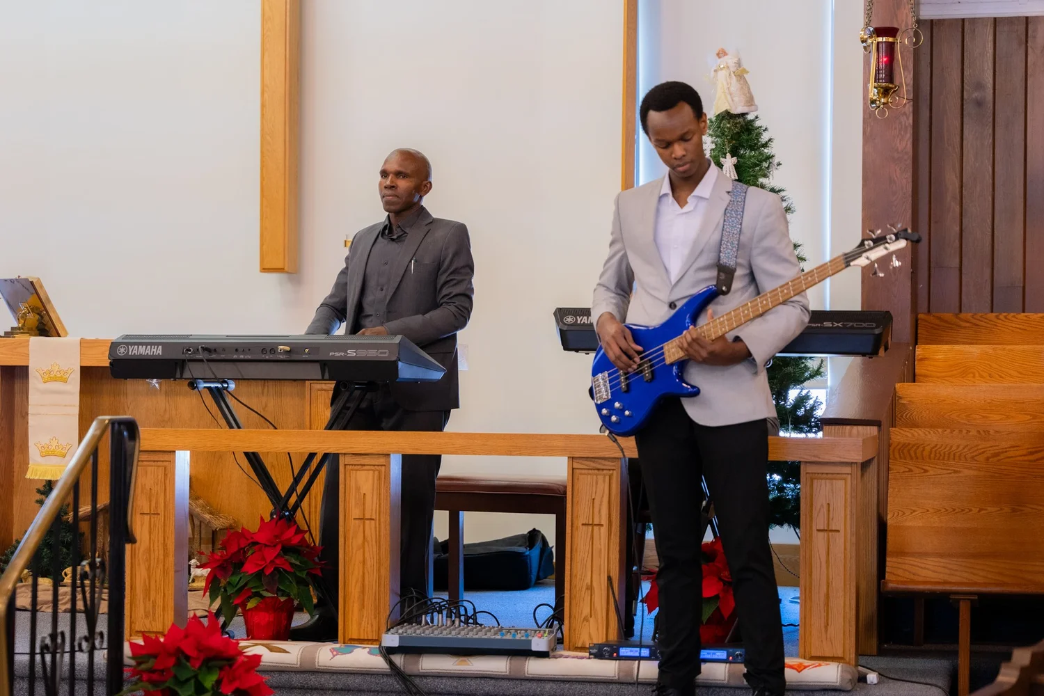 Two Carmel musicians leading worship